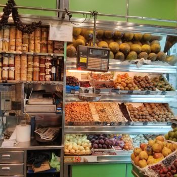 Frutas Rosita. Frutería en Argüelles Madrid4
